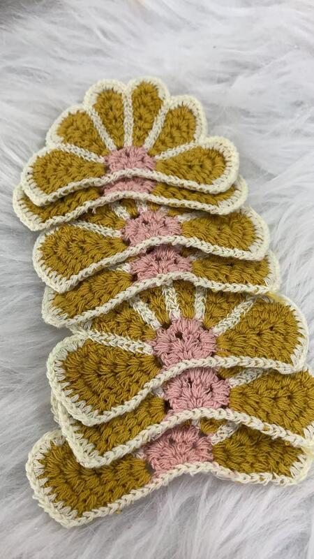 quality Half Flower Shaped DIY Embroidery Crochet Patches Fan-Shaped Bag Decoration Patches factory