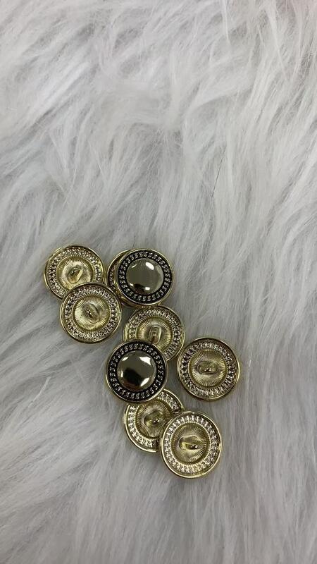 quality Retro Distressed Round Lock Chain Edge Metal Button Coat Jacket Suit Decorator Buttons factory