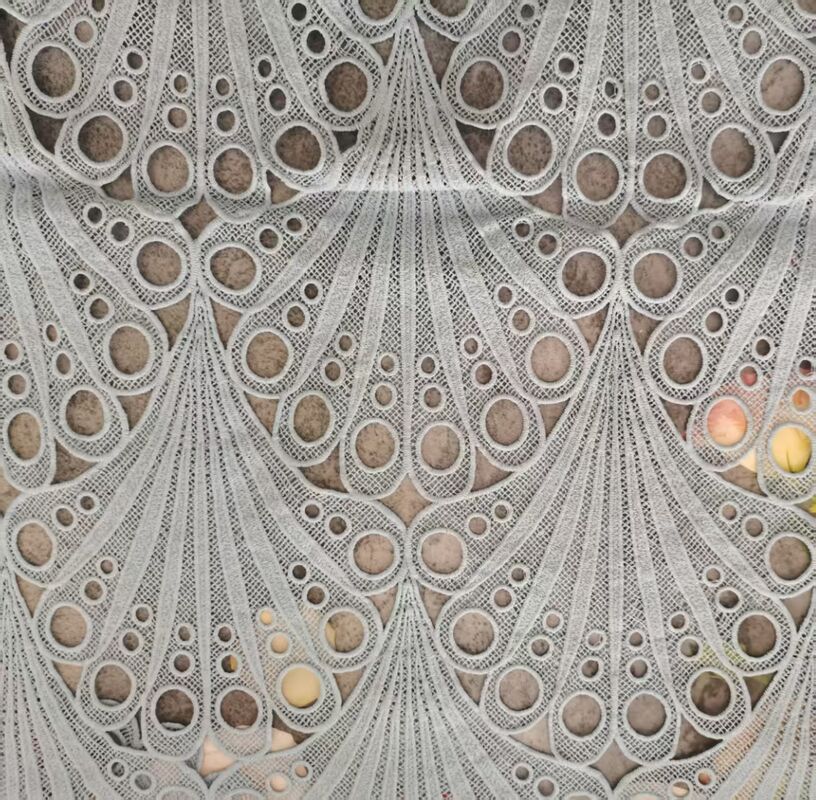 Quality High Quality Flower Embroidery Lace Fabric Water Soluble Polyester for Ladies' Garments and Bags factory
