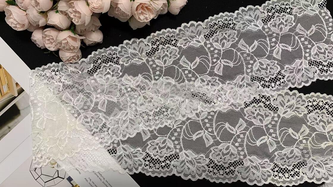 Quality Eco-Friendly Vintage French Lace Trim with Customizable Width for Wedding Dresses and DIY Clothing factory
