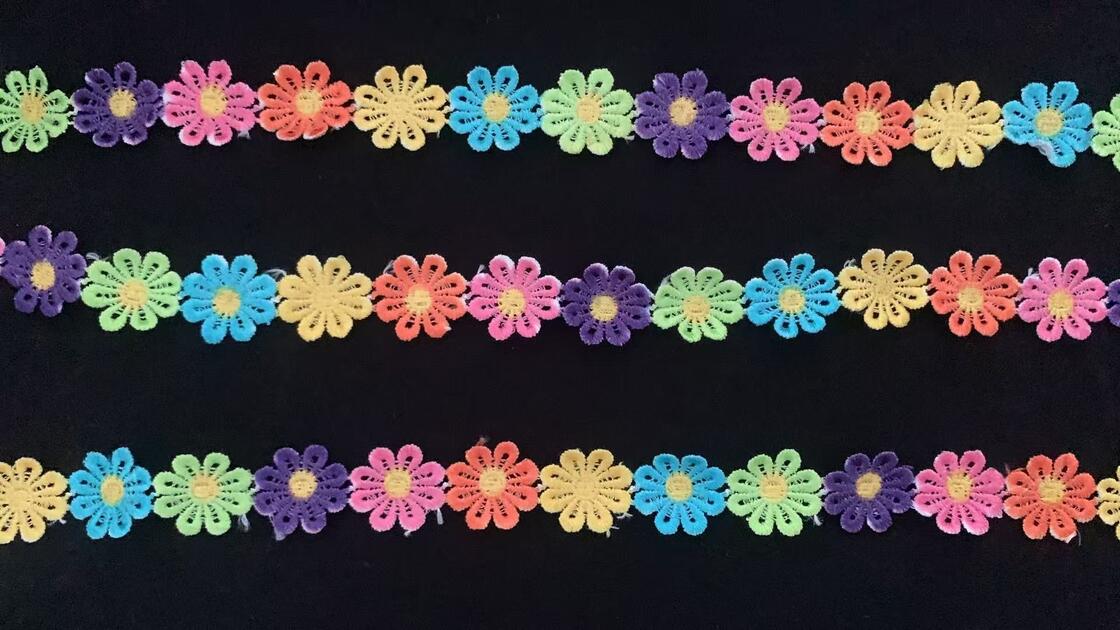 Quality E2651906# Colorful Vibrant Printed Lace Trim Water-soluble Embroidery Sexy Daisy Lace Simple Male/Female Children's Top T-shirt factory