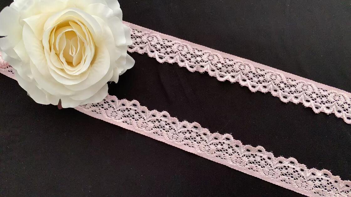 Quality 2.8CM Elegant Vintage Hollow Flower Stretch Lace Trim Soft Nylon Spandex Border for Bridal Gowns, Lingerie & Handmade Home Craft DIY factory