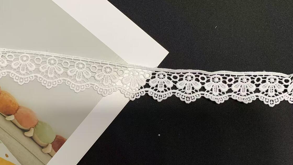 Quality 3.5cm White Milk Silk Floral Lace Trim, Soft Skin-Friendly Scalloped Edge Elastic Lace, Premium Drapable Floral Ribbon for Garment Dress, Intimate Apparel, Home Textile, Shoes and Bags DIY Sewing Deco factory