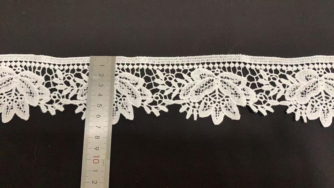 Quality 7cm Width Premium Milk Silk Floral Lace Trim with Scallop Edge and 3D Floral Pattern for Garments and DIY Crafts factory