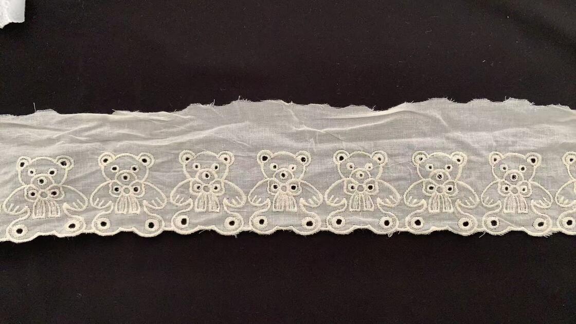Quality Eco Friendly Cotton Lace Trim with Scalloped Edge and Floral Embroidery for Clothing and Crafts factory