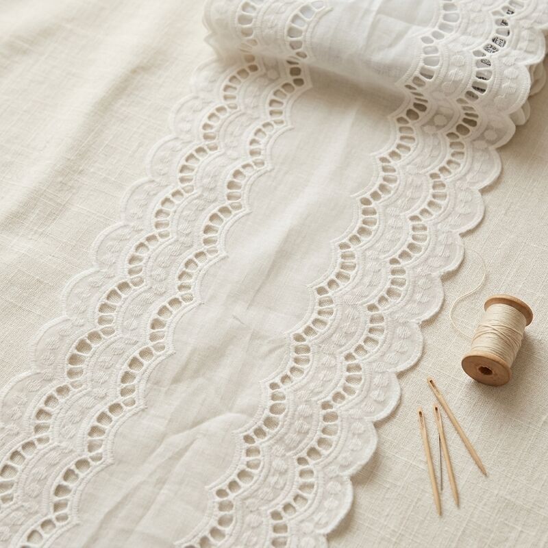 Quality 34cm Eyelet Cotton Embroidered Lace Trim  Bilateral Wave Edge Wide White Hollow Woven Flower Wedding Dress Trim for Clothing factory