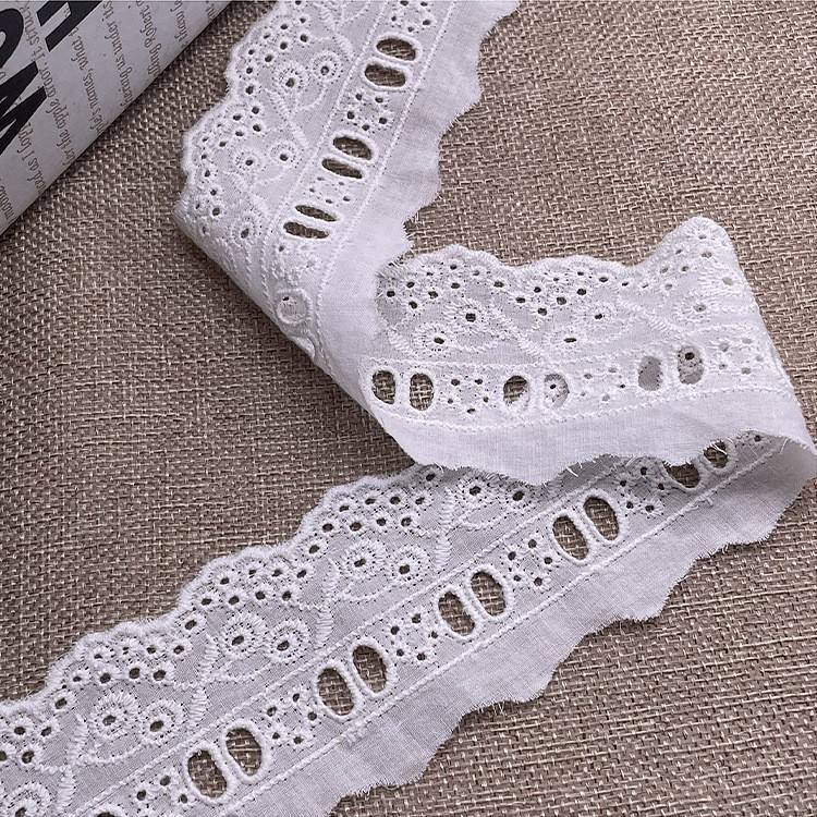 Quality 100% Cotton Floral Embroidery Lace Trim with Scalloped Edge for Garments and Home Textiles factory