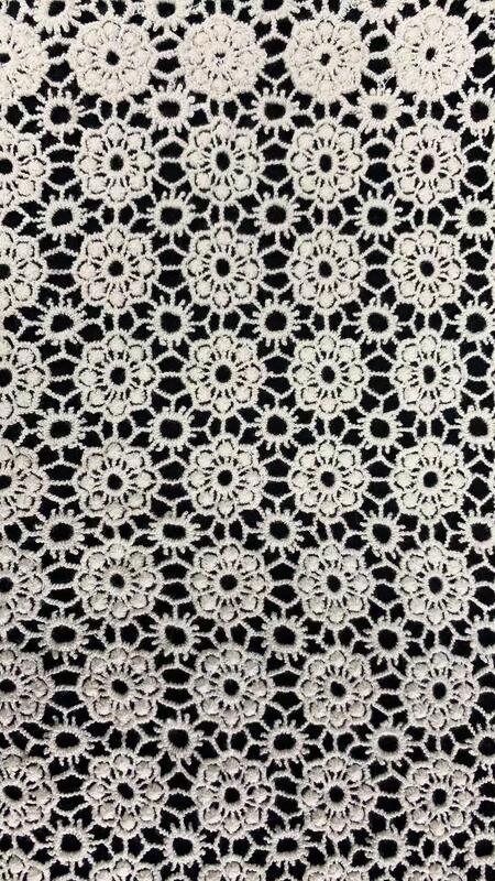 Quality COTTON Eco-Friendly Luxury Vintage Daisy Floral Guipure Embroidery Lace Trim Fabric for Wedding Dresses & Home Decor factory