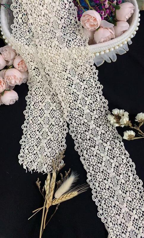 Quality Cotton Water Soluble Hollow Out Lace Trim Elegant Scalloped Edge Guipure Lace Ribbon For Dress Underwear  Decoration factory