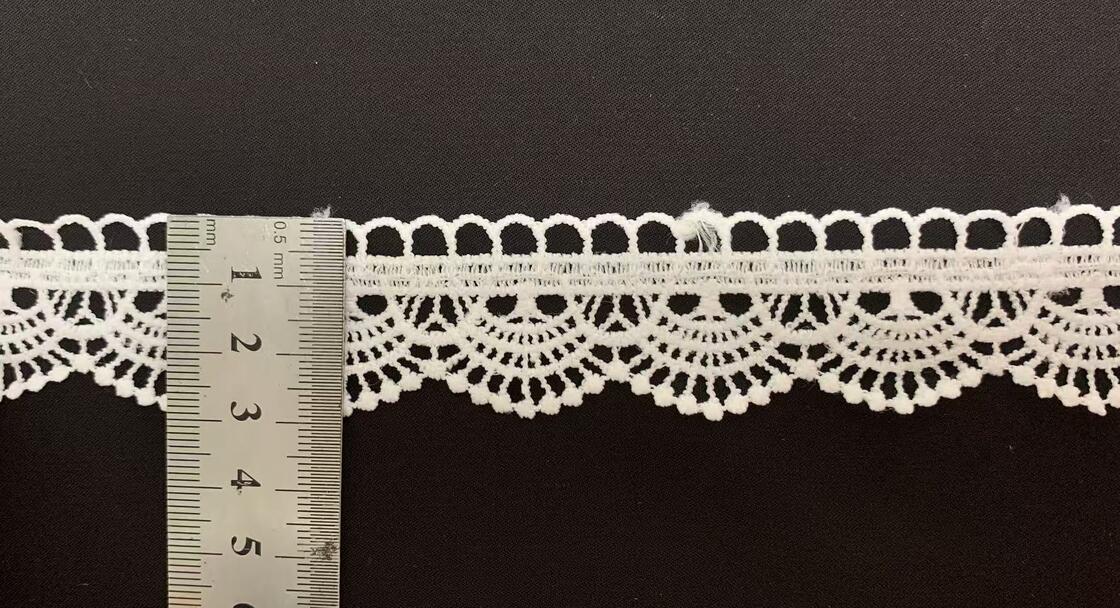 Quality 3cm Width Premium Milk Silk Floral Lace Trim with Scallop Edge and 3D Floral Pattern for Garments and DIY Crafts factory