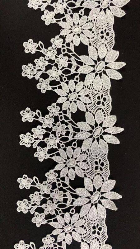 Quality Polyester Floral Guipure Lace Trim, Daisy Flower Embroidery Lace Border for Wedding Dress Garment Decoration factory