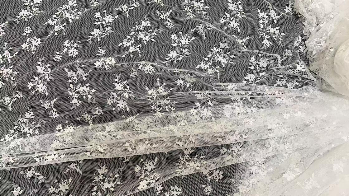Quality Soft 100% Polyester Scattered Floral Mesh Tulle, Lightweight Small Flower Printed Sheer Net Fabric for Wedding Garment factory