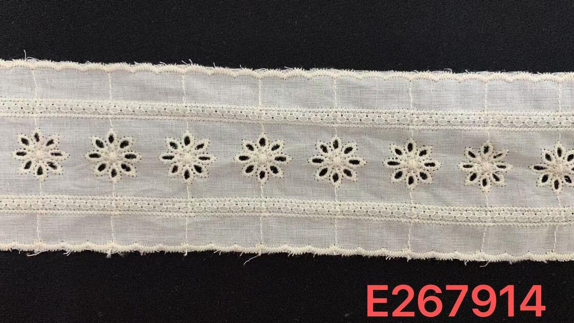 Quality Middle Eastern Design Cotton Lace Trim with Scalloped Edge and 3.8 Inches Wide for Apparel Decoration factory