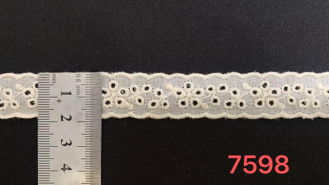 Quality 2cm Cotton Chicken Lace Trim with Small Daisy Eyelet Cutout and Double Scalloped Edge for Dress Garment Lingerie factory