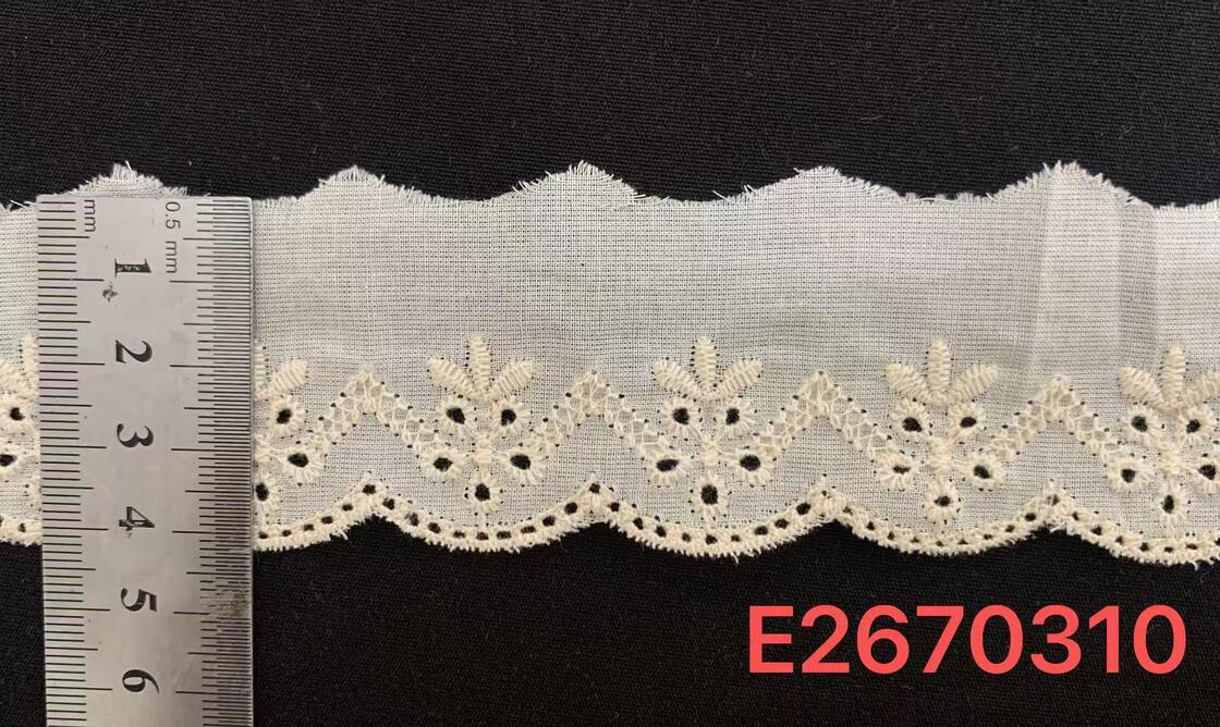 Quality 4.2cm Breathable Cotton Chicken Lace Trim with Wheat Floral Eyelet Embroidery and Double Scalloped Edge for Women Apparel factory