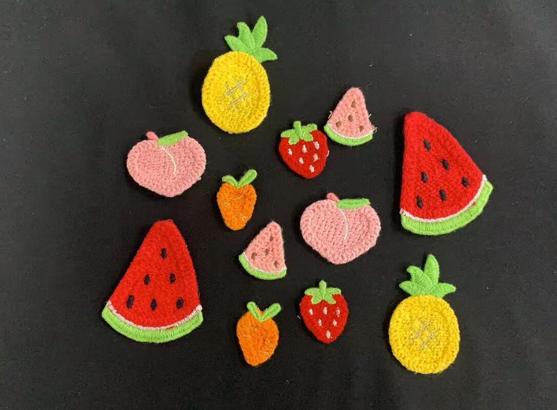 Quality Colorful Imitate Handmade Fruit patches Watermelon Strawberry Pineapple Peach Carrot  Cute Fruit Motif Imitation Handmade Applique Patches for Kids Garment Accessories factory