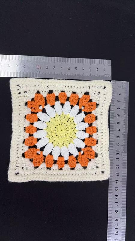Quality Cotton/Polyester Snag-resistant embroidery patch  Crochet Flower  Square Patch, Floral Crochet Applique for Clothing Decoration factory