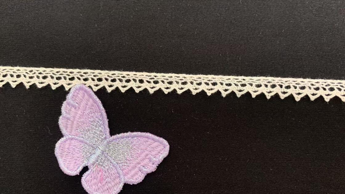 Quality 1cm Width Cotton Crochet Lace Trim with Delicate Pointed Scallop Edge and Soft Hand Feel for Garment Hem Trimming factory