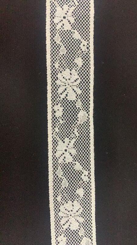 Quality Cotton Embroider Lace Trim Vintage Small Floral Net Mesh Lace Border for Garment Decoration factory