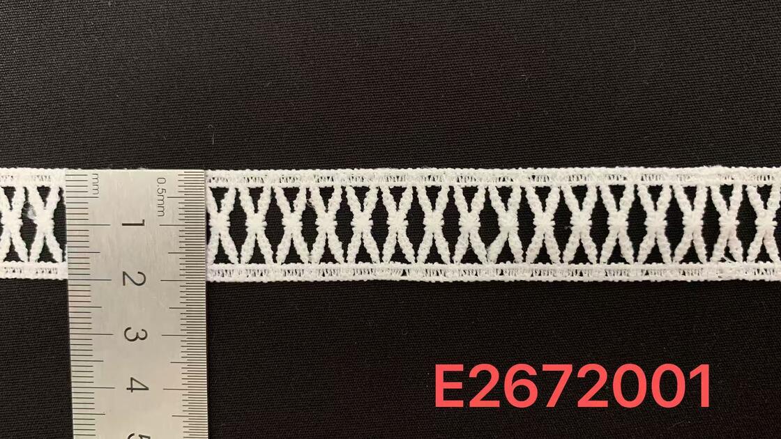 Quality 2cm Milk Yarn Water Soluble Lace Trim with Continuous Cross Geometric Patterns Soft Hollow Strip Smooth Texture Great for Garment Edging and Handmade Craft Decoration factory