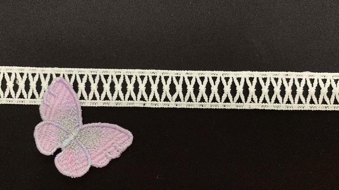 Quality 2cm Milk Yarn Water Soluble Lace Trim with Continuous Cross Geometric Patterns Soft Hollow Strip Smooth Texture Great for Garment Edging and Handmade Craft Decoration factory