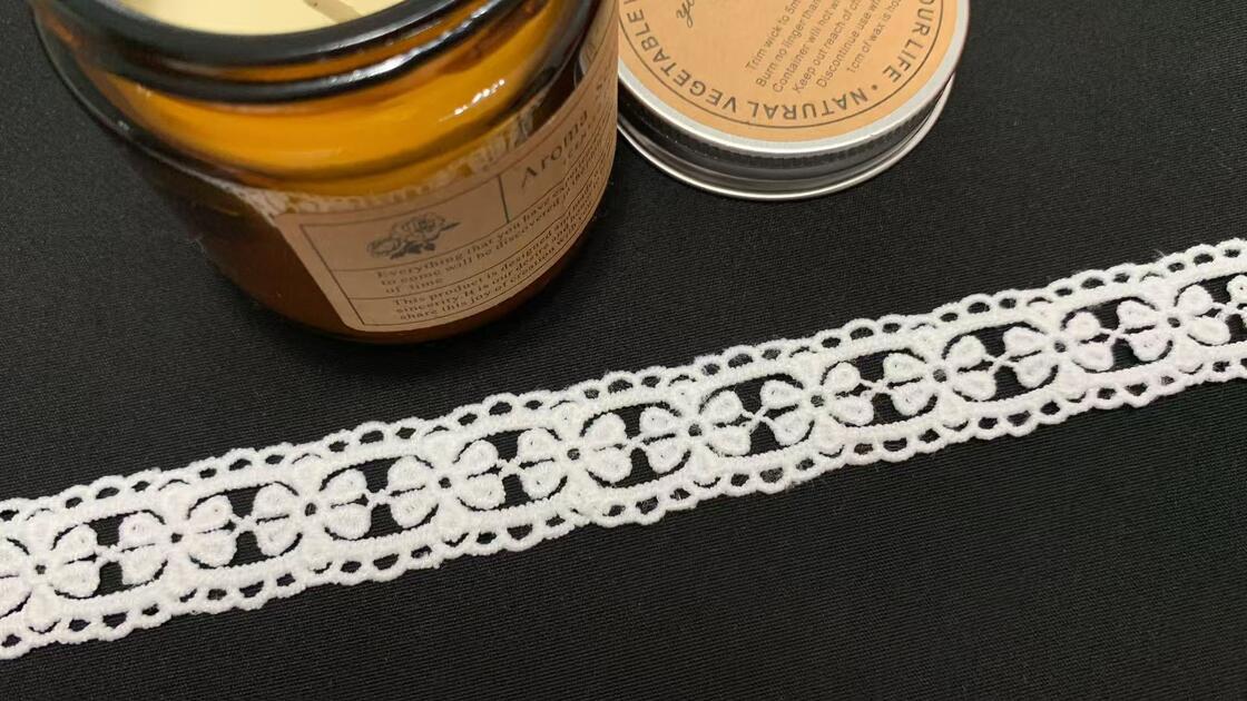 Quality Milk Yarn Chemical Lace Trim 2cm Width Water-soluble with Repeated Bowknot Pattern for Wholesale Lace Accessory factory