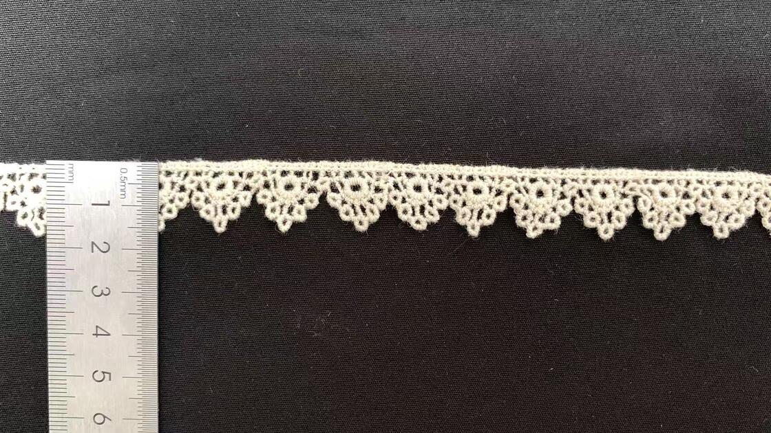 Quality Premium Cotton Water Soluble Lace Trim with Scalloped Edge and Customizable Length for Bridal Gowns factory