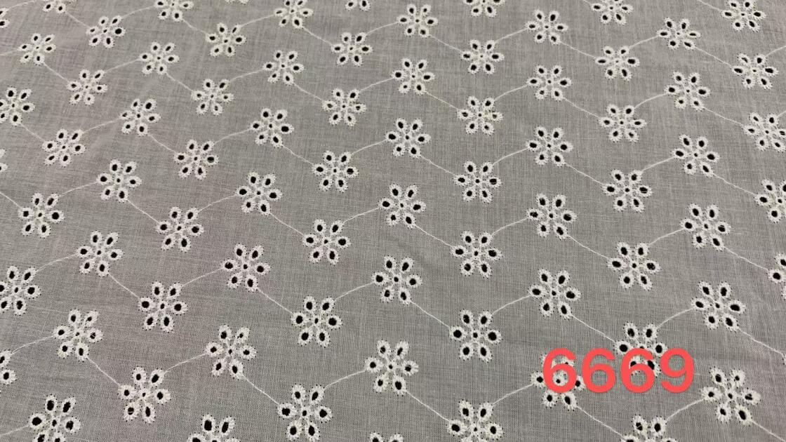 Quality Vintage Hollow‑Out Eyelet Embroidered Cotton Fabric, 150cm Wide Flower Cutwork Fabric factory