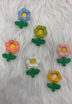 quality Small Red Flower Embroidery Applique Quality Fabric Embroidered Patch Badge Lace Accessories for Clothing factory
