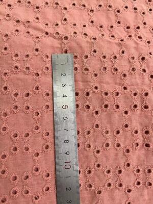 quality Wholesale 100% Cotton Chicken Embroidery Eyelet Lace Fabric Customizable Pattern for House Decoration factory