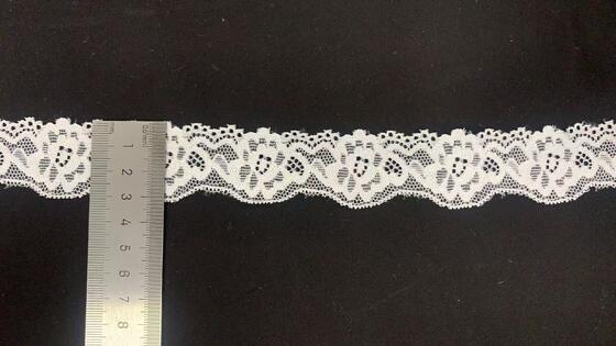 Quality Wholesale Elastic  Nylon Spandex Flower Wedding Lace Decoration 3cm 4cm White Elastic for Lingerie for Bridal Wholesaling factory