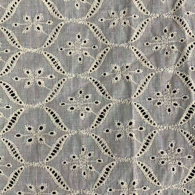 Quality Factory Wholesale All-cotton Embroidered Lace Fabric for Clothing Trimmings factory