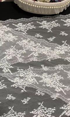Quality Classic Retro Style Floral Mesh Elastic Lace Trim 22.5cm Width Nylon/Spandex for Wedding Veil Decoration factory