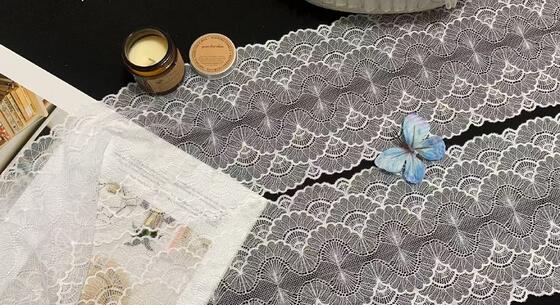 Quality A1Z004 French Lace with Nylon/Spandex Material and 19CM Width Featuring Wavy Edge Design for Dress & Home Textiles factory