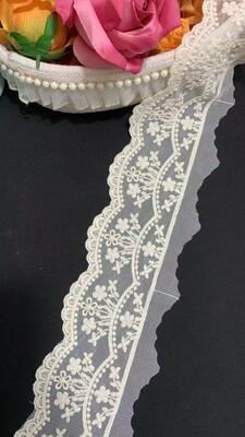 Quality Exquisite French Wave Pattern Eco-Friendly Voile Lace with Water-Soluble Mesh and Embroidery Stretch Fabric factory