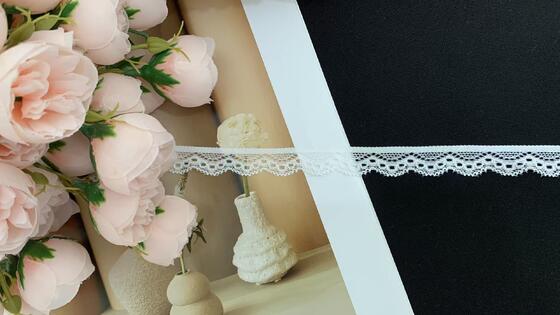 Quality Chic Tiered Openwork Oval Hole Nylon Spandex Elastic Lace Trim for Daily Dress Vintage Handcraft Embellishment factory