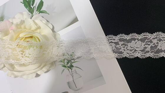 Quality 3.9cm Hollow-out Lace Trim with Diamond Pattern and Scalloped Border for Wedding Dresses and Kids Clothing Decoration factory