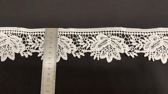 Quality 7cm Width Premium Milk Silk Floral Lace Trim with Scallop Edge and 3D Floral Pattern for Garments and DIY Crafts factory