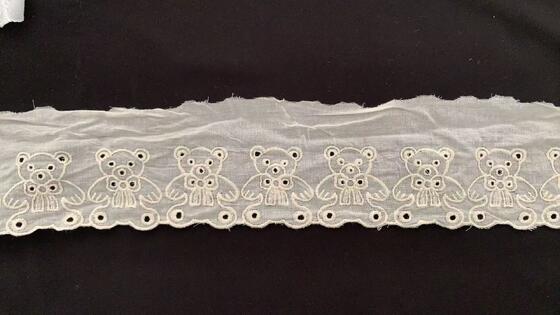 Quality Eco Friendly Cotton Lace Trim with Scalloped Edge and Floral Embroidery for Clothing and Crafts factory