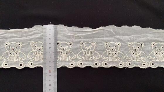 Quality Eco Friendly Cotton Lace Trim with Scalloped Edge and Floral Embroidery for Clothing and Crafts factory