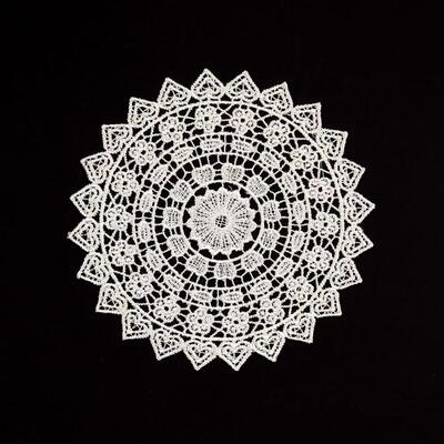 Quality Eco-Friendly Polyester Embroidery Patches with Heart & Flower Shapes for Ladies' Clothing and Wedding Decor Accessories factory