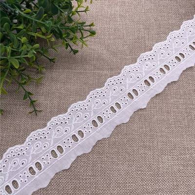 Quality 100% Cotton Floral Embroidery Lace Trim with Scalloped Edge for Garments and Home Textiles factory