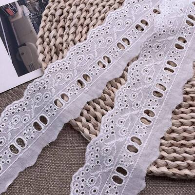Quality 100% Cotton Floral Embroidery Lace Trim with Scalloped Edge for Garments and Home Textiles factory