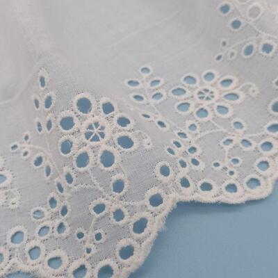 Quality White Cotton Cutwork Lace Trim with Scalloped Edge and Floral Pattern for Clothing Sewing Accessories factory