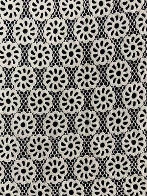 Quality COTTON Eco-Friendly Luxury Vintage Daisy Floral Guipure Embroidery Lace Trim Fabric for Wedding Dresses & Home Decor factory