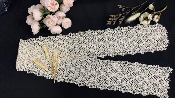 Quality Cotton Water Soluble Hollow Out Lace Trim Elegant Scalloped Edge Guipure Lace Ribbon For Dress Underwear  Decoration factory