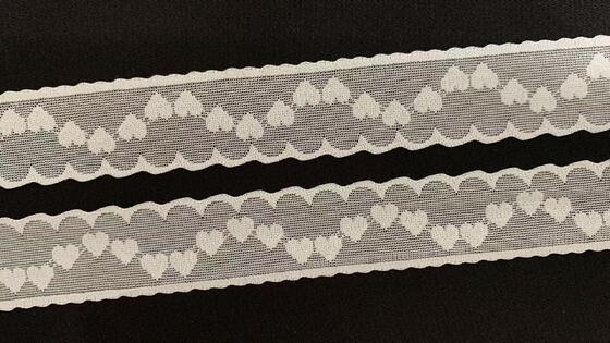 Quality 2.5cm Width Ivory Nylon Spandex Elastic Lace Trim with Heart Pattern and Scalloped Edge for Lingerie Decoration factory