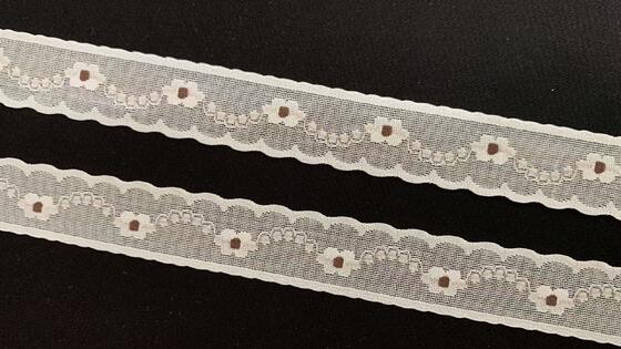 Quality 2.3cm Width Nylon Spandex Elastic Lace Trim with Daisy Floral Patterns and Double Scalloped Edge for Lingerie and Garment Sewing factory