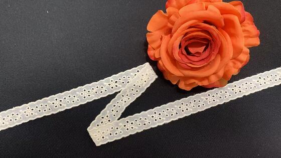 Quality 2cm Cotton Chicken Lace Trim with Small Daisy Eyelet Cutout and Double Scalloped Edge for Dress Garment Lingerie factory