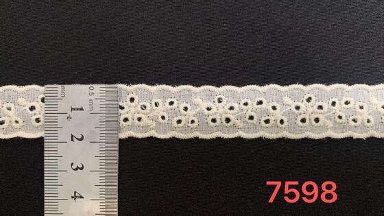 Quality 2cm Cotton Chicken Lace Trim with Small Daisy Eyelet Cutout and Double Scalloped Edge for Dress Garment Lingerie factory